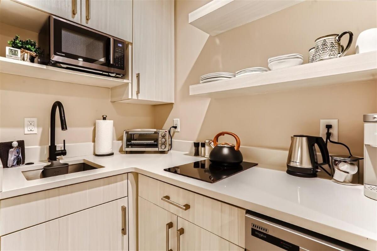 Serenity At Sloan'S 1-Br With A Modern Twist DEN Exteriör bild